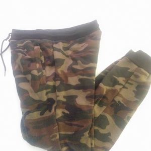 Slim fit fleece jogger pants